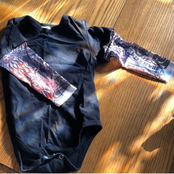 Bundle - Picture 2 of 5